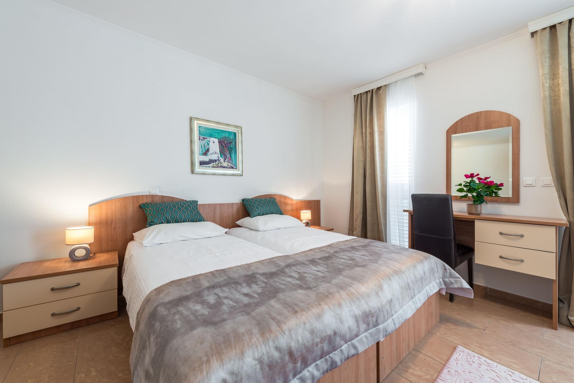 Villa Lanterna Zaton  Extérieur photo