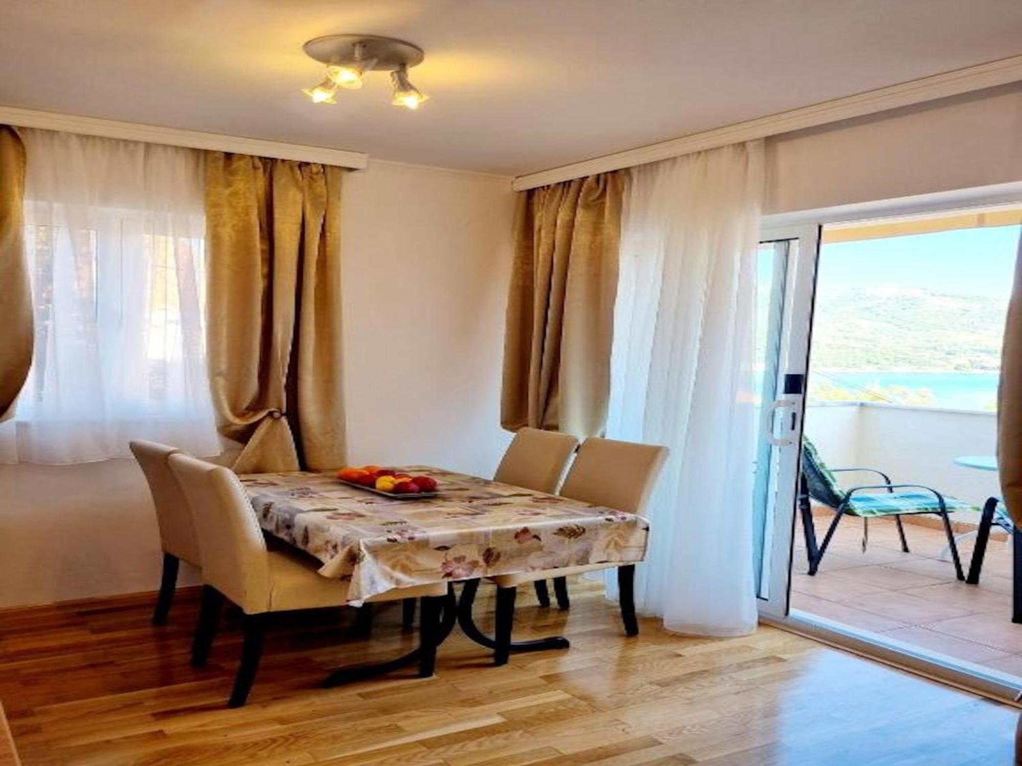 Villa Lanterna Zaton  Chambre photo